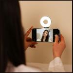 Lampa LED portabila pentru telefon Araree Magfie Light cu MagSafe, 750mAh, USB-C Negru 5 - lerato.ro