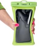 Husa waterproof universala Bizon Case Hydrofloat pentru dispozitive 6.3 inch, Verde 9 - lerato.ro