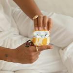 Carcasa Burga compatibila cu Apple AirPods Pro 3, Lemon Tart 8 - lerato.ro