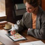 Set 2 folii protectie transparente ESR Paper Feel compatibil cu iPad Air 6 2024 Matte Clear 3 - lerato.ro