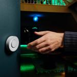 Intrerupator Flic Twist, Flic Hub Mini inclus, 4 moduri de control, 2× AAA, Bluetooth, Alb 7 - lerato.ro