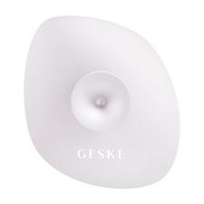 Perie de curatare faciala cu maner Geske 4 in 1, Silicon, Aplicatie dedicata, Alb