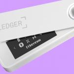 Portofel electronic Ledger Nano S Plus Crypto, pentru monede virtuale Bitcoin, Ethereum, Dash, ZCash si altele, Mystic White 4 - lerato.ro