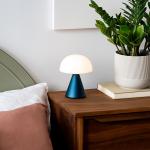Lampa LED Lexon Mina L, Lumina cu 7 culori, IPX4, USB-C, Navy Blue 16 - lerato.ro