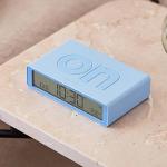 Ceas cu alarma Lexon Flip Classic, Snooze, Display Digital, 1200mAh, USB-C, Light Blue 6 - lerato.ro