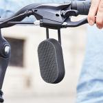 Boxa portabila wireless Lexon Mino T cu suport si carabina, 5W, Bluetooth 4.2, Autonomie 5h, 800mAh, USB-C, IPX4, Gri 9 - lerato.ro