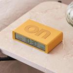 Ceas cu alarma Lexon Flip Classic, Snooze, Display Digital, 1200mAh, USB-C, Galben 7 - lerato.ro