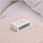 Ceas cu alarma Lexon Flip Mini, Display Digital, Autonomie 6 luni, USB-C, Alb 8 - lerato.ro
