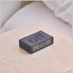 Ceas cu alarma Lexon Flip Mini, Display Digital, Autonomie 6 luni, USB-C, Dark Gray 8 - lerato.ro