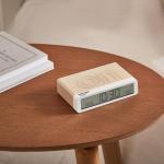 Ceas cu alarma Lexon Flip Classic X Pantone, Snooze, Display Digital, Luminozitate ajustabila, USB-C, Bej 8 - lerato.ro