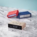 Ceas cu alarma Lexon Flip Premium, Snooze, Display Digital, Luminozitate ajustabila, USB-C, Gold 14 - lerato.ro