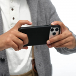 Husa Moft Snap Movas cu MagSafe compatibila cu iPhone 17 Pro Max, Negru 3 - lerato.ro