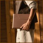 Husa Moft Carry Sleeve compatibila cu laptop 13 inch, Functie de stand, Dark Brown 7 - lerato.ro