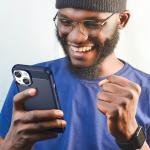 Carcasa Flexible Carbon compatibila cu iPhone 14 Plus Blue 4 - lerato.ro