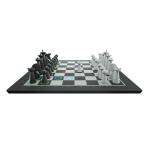 Set sah smart Particula GoChess Mini, Iluminare inteligenta LED, Piese magnetice cu senzor, Conectivitate Bluetooth, Aplicatie IOS si Android, Multicolor 5 - lerato.ro