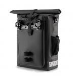 Geanta impermeabila bicicleta Rockbros pentru portbagaj, functie de rucsac, sistem prindere pentru casca, 18L, Negru 3 - lerato.ro
