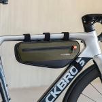Geanta bicicleta Rockbros pentru cadru, 1.7L, Verde/Negru 12 - lerato.ro