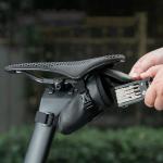 Geanta bicicleta Rockbros DB006, Montare sub sa, 0.2L, Negru / Verde 5 - lerato.ro