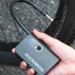 Pompa electrica pentru bicicleta Rockbros L1 Mini, 70 PSI, Lungime furtun 20 cm, Incarcare USB-C, Negru 5 - lerato.ro