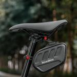 Geanta bicicleta Rockbros C61 cu lumina smart incorporata, Montare sub sa, 0.45L, IPX6, Negru 6 - lerato.ro