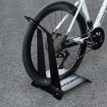 Suport depozitare bicicleta Rockbros HS-013L cu montare pe podea, Compatibil cu roti de 24–27.5 inch, Negru 3 - lerato.ro