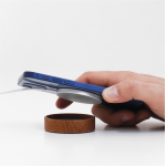 Stand birou pentru incarcator wireless Rolling Square, Compatibil MagSafe, Lemn masiv 4 - lerato.ro