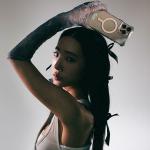 Carcasa Skinarma Saido cu MagSafe compatibila cu iPhone 16 Pro, Bej 9 - lerato.ro