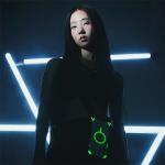 Carcasa Skinarma Saido compatibila cu iPhone 16 Pro, Niteglow 10 - lerato.ro