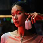 Carcasa Skinarma Mecha compatibila cu Apple AirPods Pro 2, Gri 8 - lerato.ro