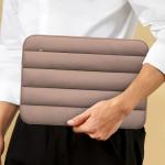 Husa TECH-PROTECT Fluffy compatibila cu laptop 13/14 inch Walnut 11 - lerato.ro