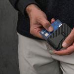 Portofel Tech-Protect Thorn, Protectie RFID, Capacitate 8 carduri, Carbon Black 7 - lerato.ro