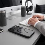 Husa Tech-Protect Magmat cu MagSafe compatibila cu iPhone 17 Pro Max / 18 Pro Max, Negru / Transparent 6 - lerato.ro