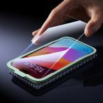 Set 2 folii sticla securizata Ugreen SP629, Kit montare inclus, compatibile cu iPhone 16 Pro, Transparent 5 - lerato.ro