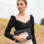 Carcasa UNIQ Coehl Terrazzo compatibila cu iPhone 12 / 12 Pro, Alb 8 - lerato.ro