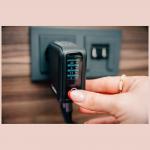 Incarcator retea Verbatim Mini GaN, 1xUSB-A, 3xUSB-C, 140W, Quick Charging, Negru 5 - lerato.ro