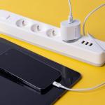 Incarcator retea Wozinsky WWC-03-L, USB-C, 20W, Cablu USB-C/Lightning 1m inclus, Alb 4 - lerato.ro
