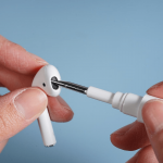 Set 3in1 pentru curatare AirPods WOZINSKY, Dimensiuni perie 108 × 13 mm, Alb 6 - lerato.ro
