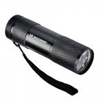 Lanterna UV Wozinsky WLD-9L, Detectare urme urina, filigrane, bacterii, IP65, 3 baterii AAA, Negru 3 - lerato.ro