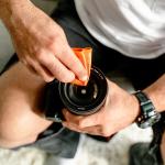 Set de curatare a ecranului WHOOSH! Grab and Go, 1 x Spray 80ml, 1 x Laveta microfibra, Portocaliu 6 - lerato.ro