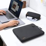 Set husa laptop 13 inch si husa pentru accesorii Tomtoc Sleeve, 30.5 × 21.5 × 2.2 cm, Negru 9 - lerato.ro