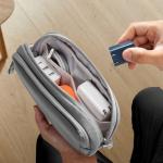 Organizator cabluri Tomtoc Light T12, Husa de depozitare accesorii mici, 24.5 × 7.0 × 13.0 cm, Gri 19 - lerato.ro