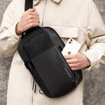 Borseta universala Tomtoc Navigator T24 Sling, Marime M, Capacitate 7L, 40 × 25 × 12 cm, Negru 9 - lerato.ro
