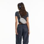 Borseta universala Tomtoc SlingBean, 1.5L, 21 × 14 × 5 cm, Gri 17 - lerato.ro