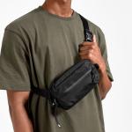 Borseta universala Tomtoc Aviator, Marime S, 1.5L, 21 × 11.5 × 6.5 cm, Negru 17 - lerato.ro