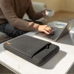 Set husa laptop 16 inch si husa pentru accesorii Tomtoc Sleeve, 35.6 × 24.9 × 1.7 cm, Negru 7 - lerato.ro