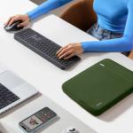 Husa Tomtoc Defender compatibila cu laptop MacBook Pro / Air 13 inch, Waterproof, Verde 12 - lerato.ro