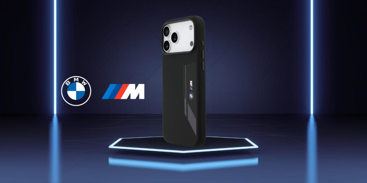 Carcasa BMW M Silicon Vertical Logo cu MagSafe compatibila cu iPhone 17 Pro Max, Negru 1 Lerato.ro