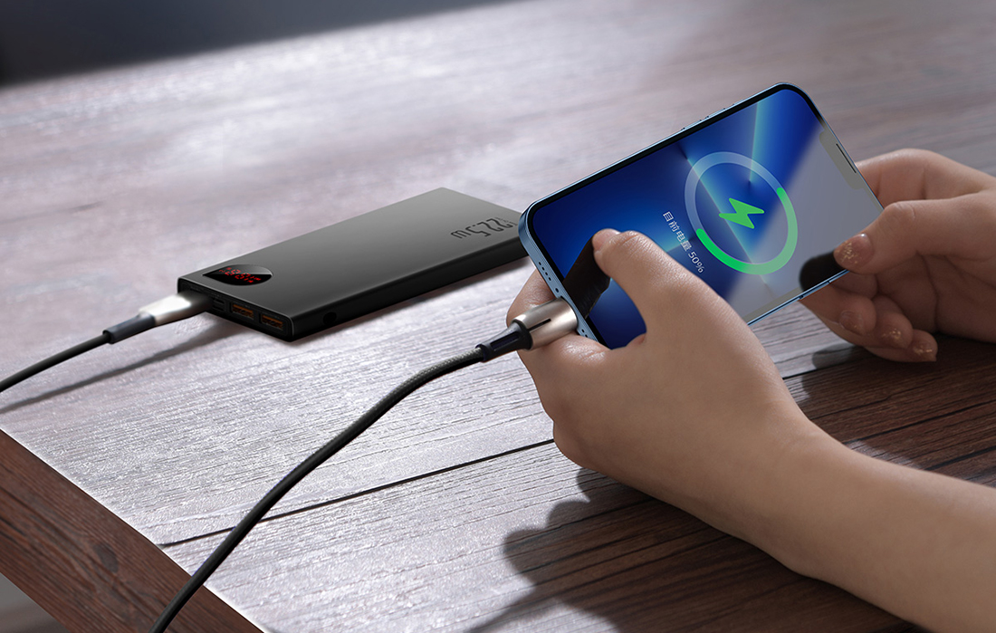 Baterie externa Baseus Adaman Metal, 10000mAh, 22.5W, 2x USB, 1x USB-C, 1x Micro USB, 1x Lightning, Cablu inclus, Negru 1 Lerato.ro
