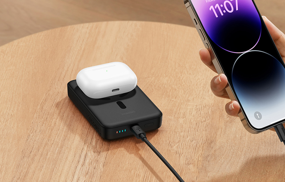 Baterie externa portabila Baseus Magnetic Mini, Incarcare Wireless, Fast Charge 30W, 10000 mAh, Cablu USB-C inclus, Negru 1 Lerato.ro
