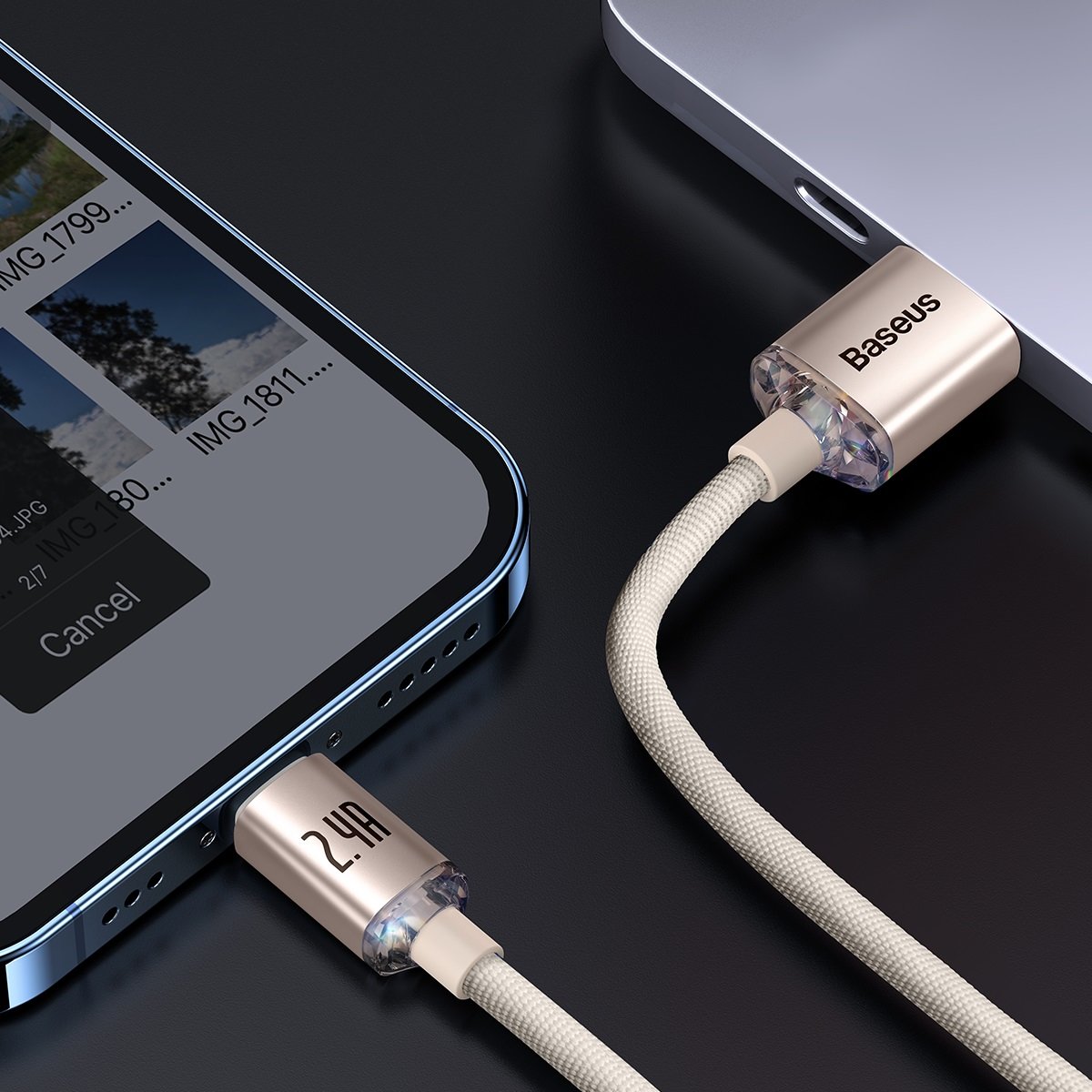 Cablu pentru incarcare si transfer de date Baseus Crystal Shine, USB/Lightning, 2.4A, 2m, Roz 1 Lerato.ro